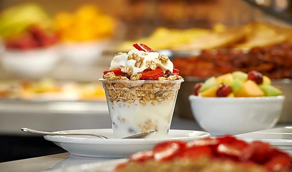 Staybridge Suites Niagara-On-The-Lake By IHG