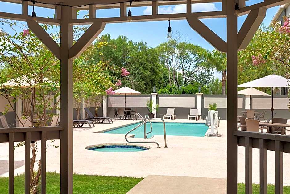 La Quinta Inn & Suites by Wyndham Brownsville North