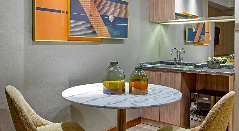 Aston Gresik Hotel & Conference Center