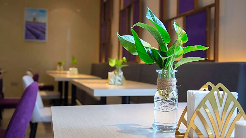 Lavande Hotels· Nantong Development Zone Xinghu 101 Plaza Store