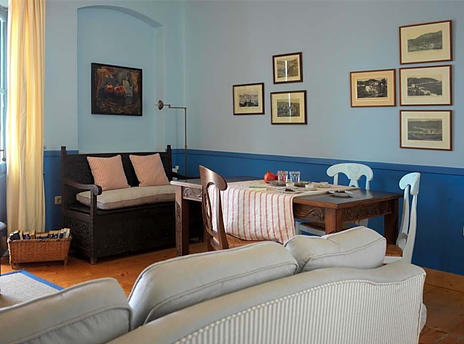 Sto Roloi Island Houses