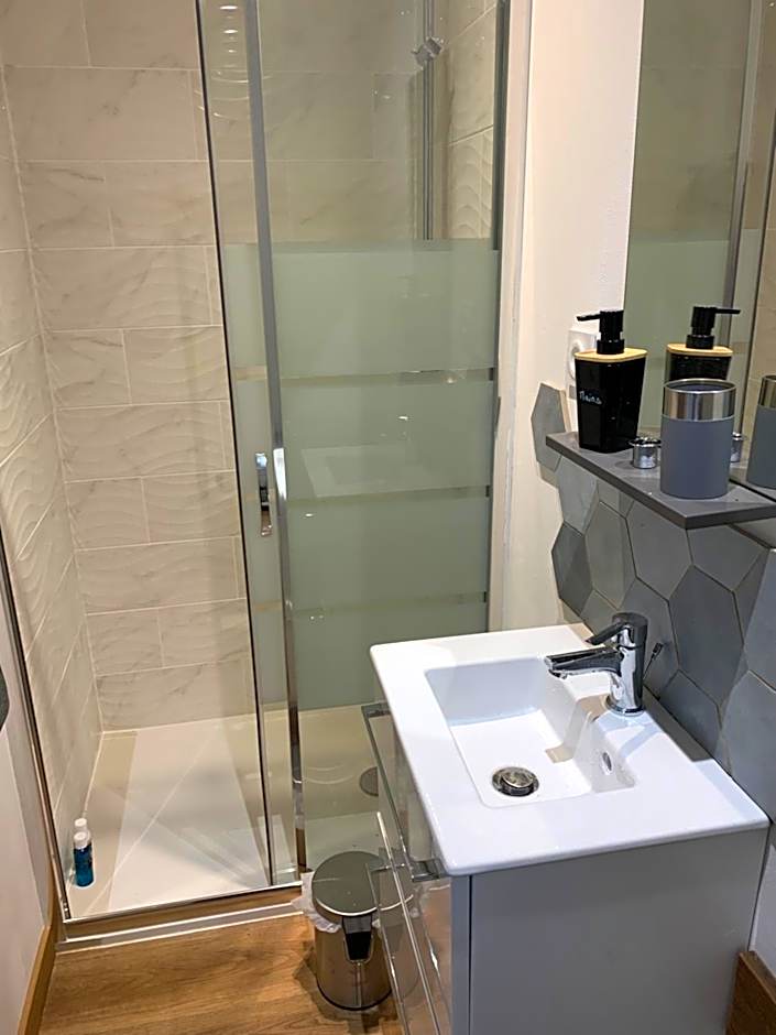 Studio bas sur Castelginest