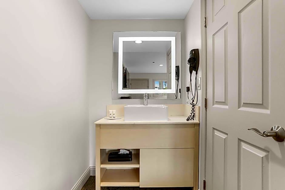 Signature Inn Berkeley