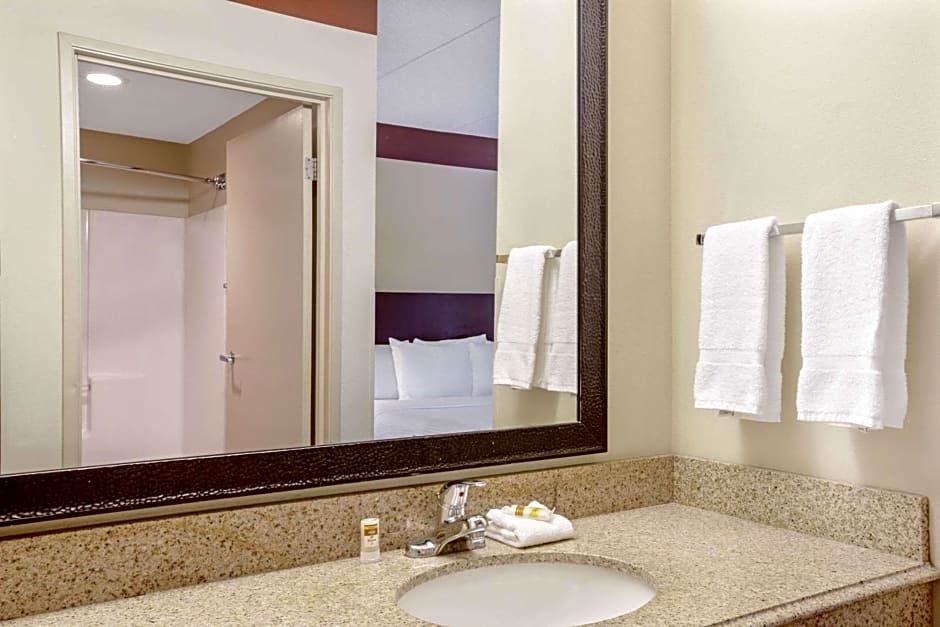 La Quinta by Wyndham Miami Cutler Bay