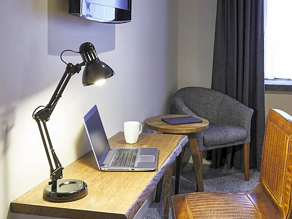 Mercure Barnsley Tankersley Manor Hotel