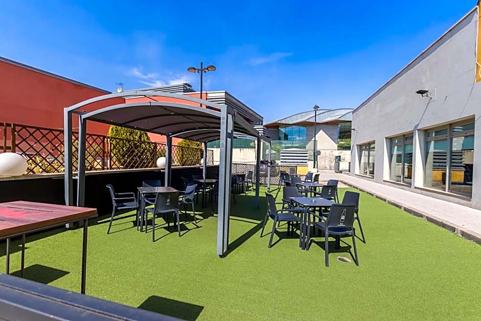 Travelodge Madrid Alcala de Henares