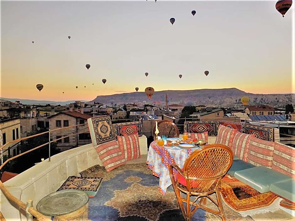 Balloon Cave Hotel