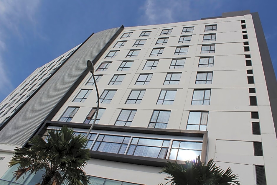 Brits Hotel Karawang