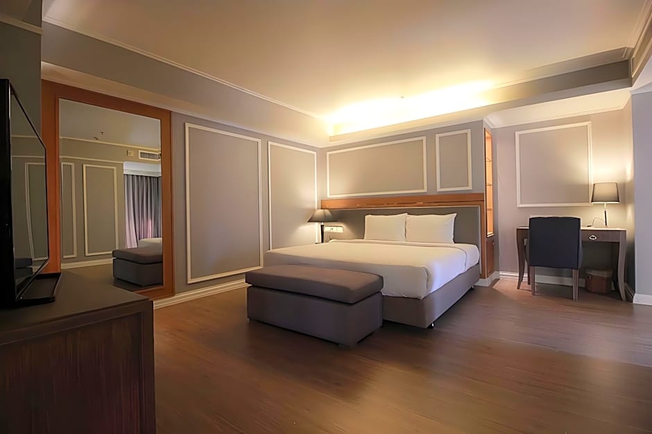 Hope Land Hotel Sukhumvit 24