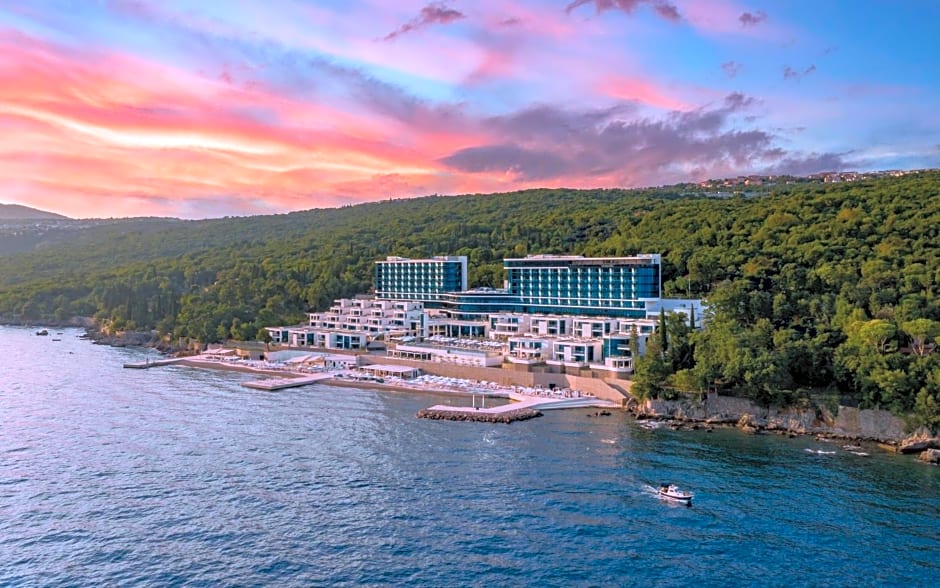 Hilton Rijeka Costabella Beach Resort & Spa