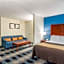 Comfort Inn & Suites Pittsburgh Fox Chapel