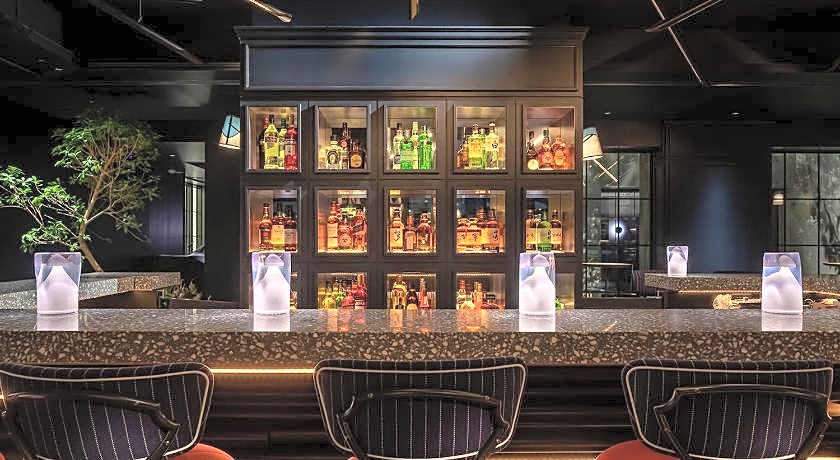 THE LIVELY AZABUJUBAN TOKYO