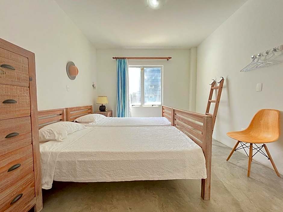 120m da praia no centro de Piçarras