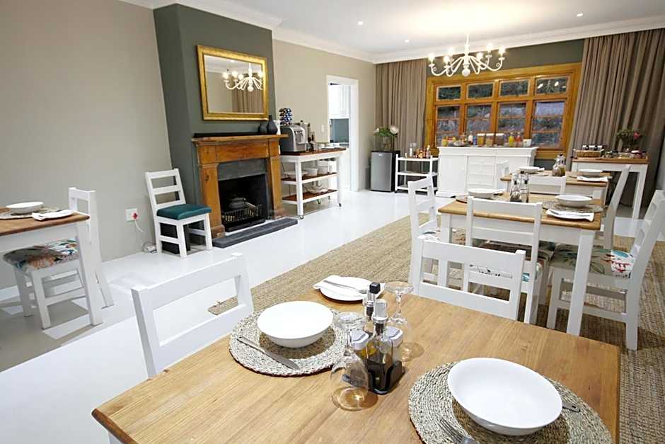 Curry's Post Bed & Breakfast