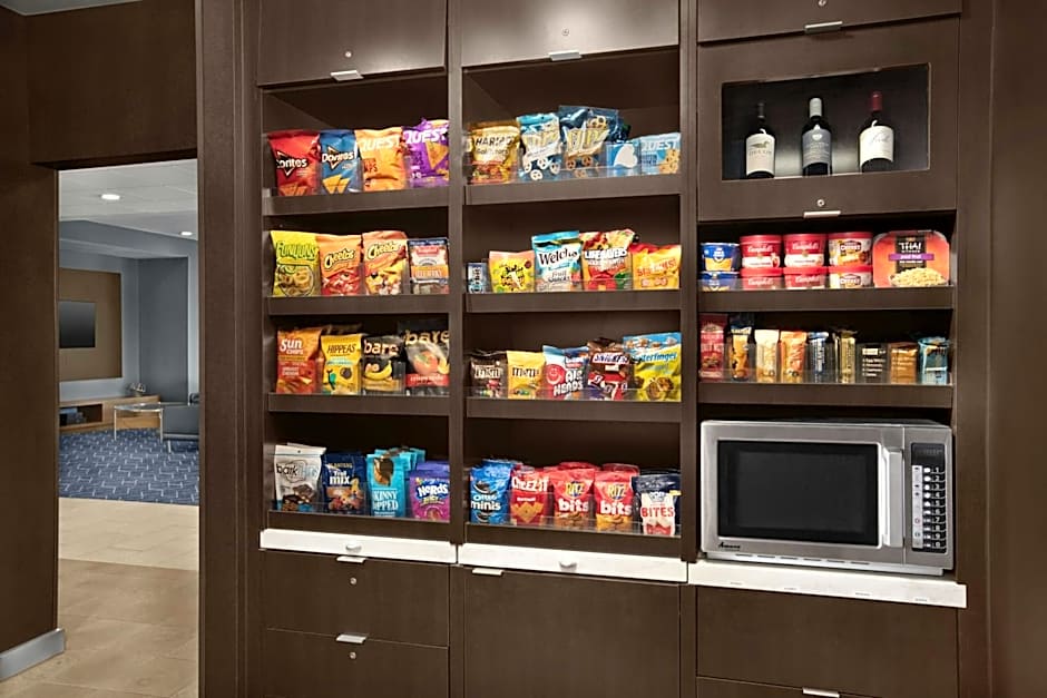 Courtyard by Marriott Bloomington