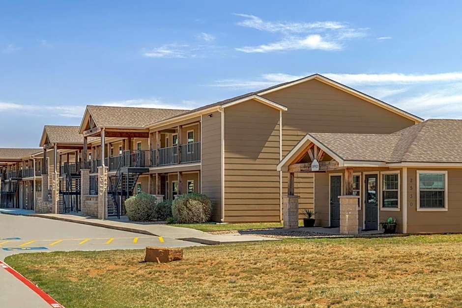 Eagle's Den Suites Andrews a Travelodge by Wyndham