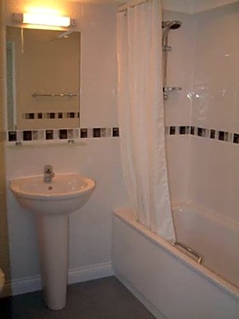 King Ensuite