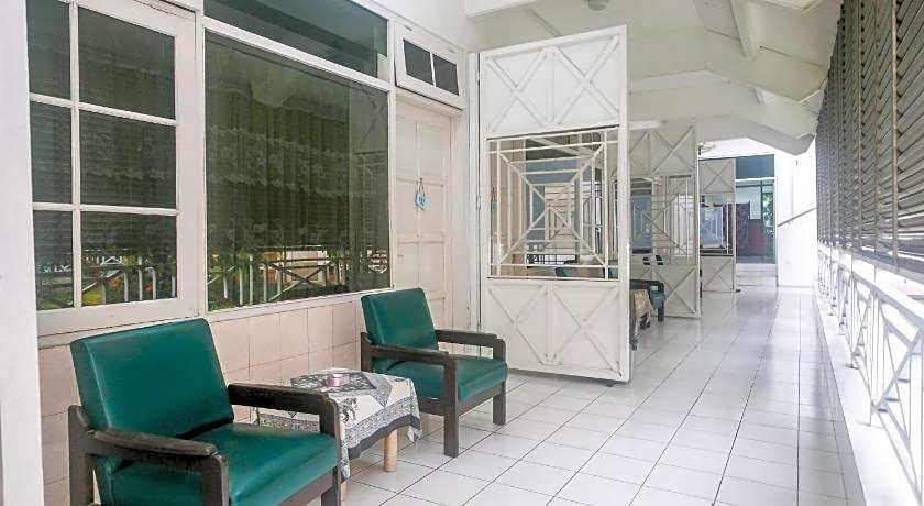 OYO 92454 Griya Raharja Guest House Syariah