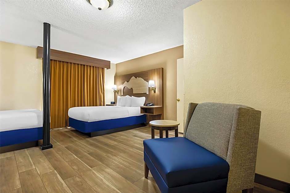 Best Western Center Pointe Inn