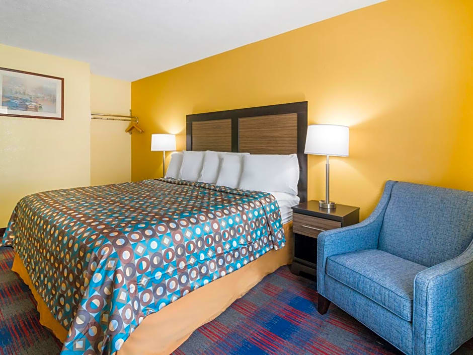 Americas Best Value Inn - Clayton