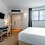 For You Hotel