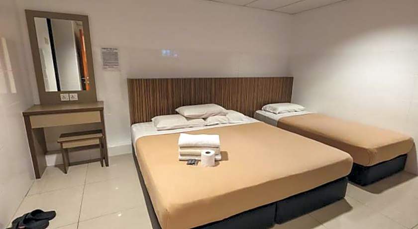 Comfort Two Hotel