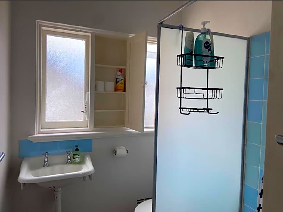 Brilliant Apt by Rottnest Ferry and Fremantle Oval - Hosted by Canstay