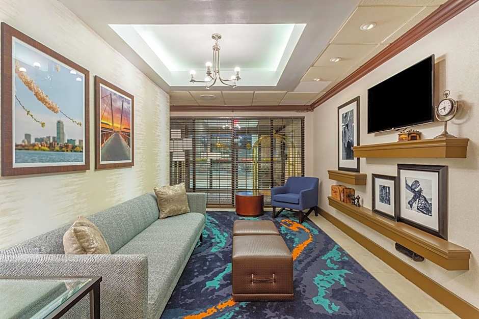Hampton Inn By Hilton Boston-Peabody