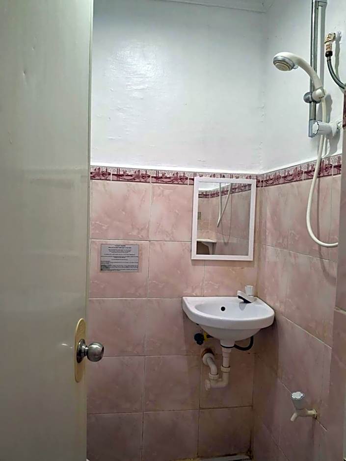 Mandurah's Inn, Malapascua