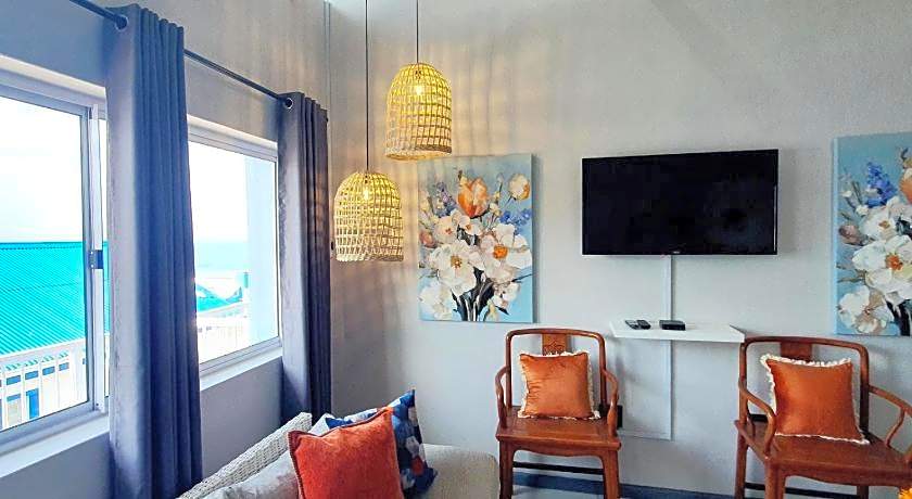 Point Village Hotel and Self Catering