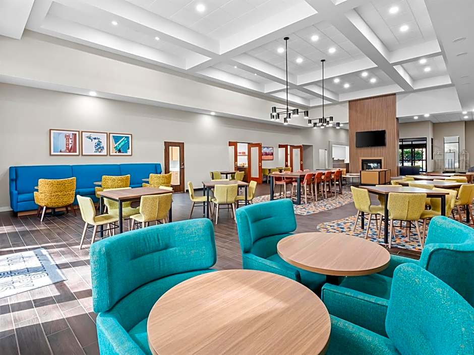 Hampton Inn & Suites East Lansing/Okemos