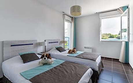 Two-Bedroom Apartment (6 Adults) - Split Level