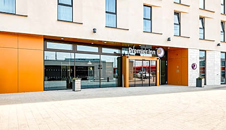 Premier Inn Mannheim City Centre