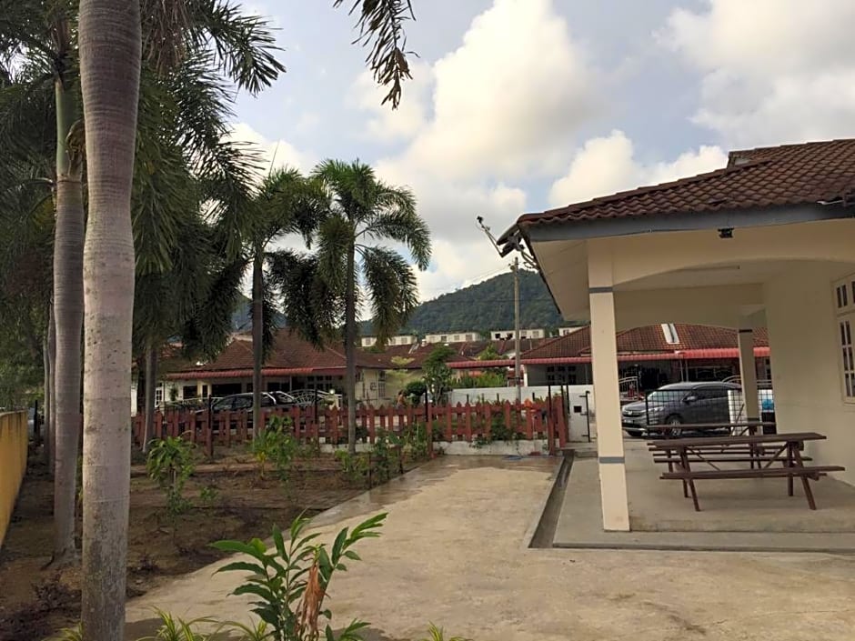 The Garden Vacation Home