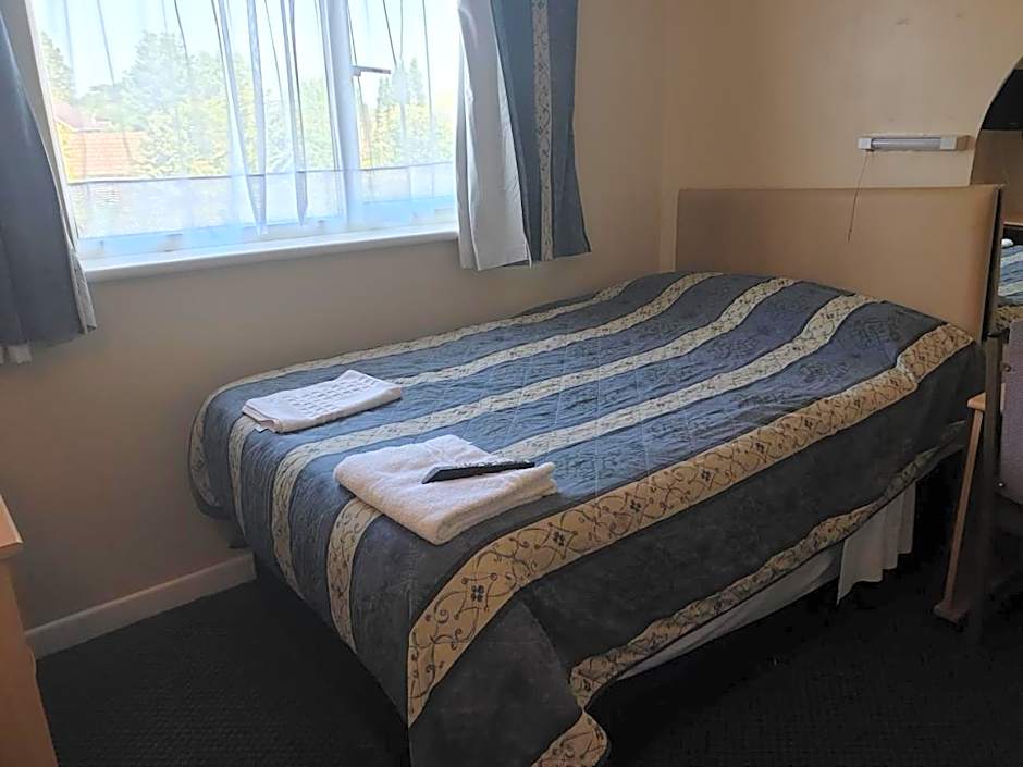 Photo 1 of 2 of 2 Beds