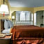 Rodeway Inn & Suites