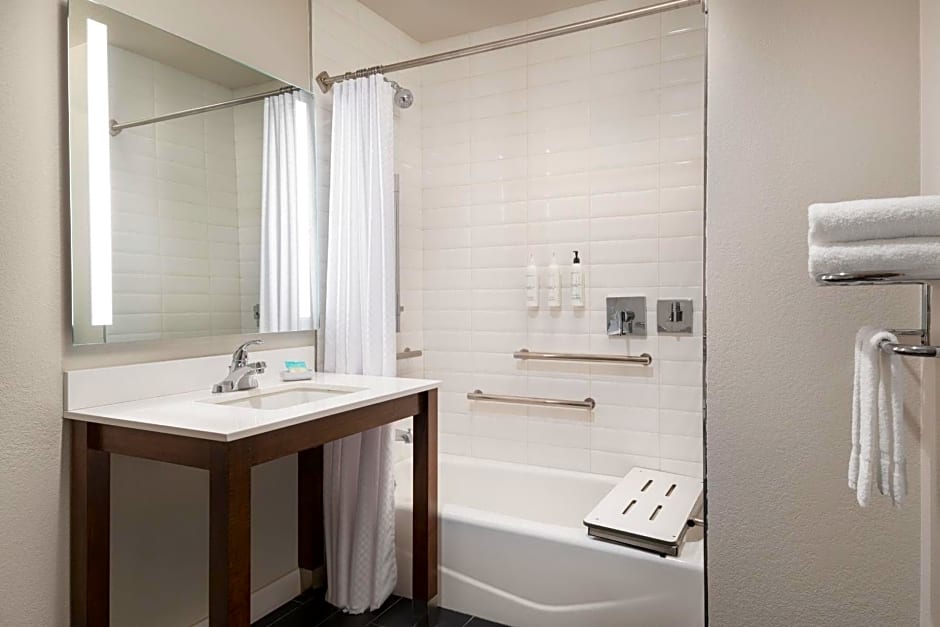 Four Points by Sheraton Tucson Airport