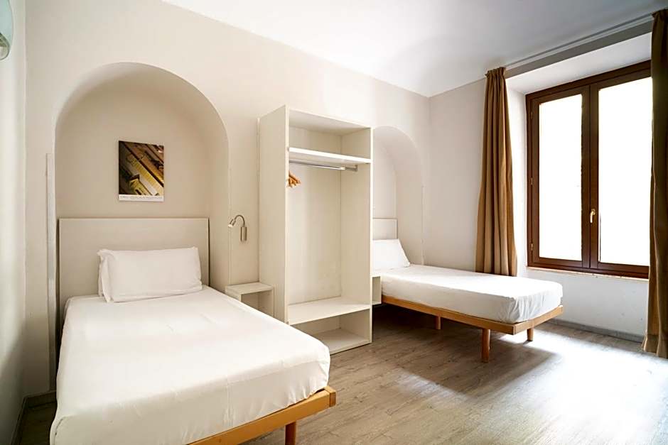Green Class Hotel Astoria