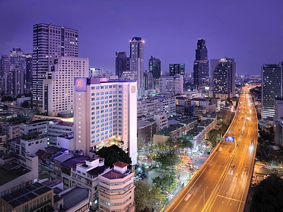 Hilton Garden Inn Bangkok Silom