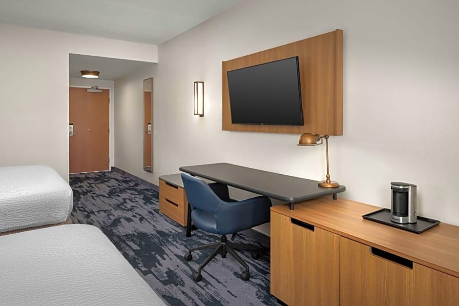 Fairfield Inn & Suites by Marriott Roanoke Hollins/I-81