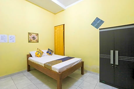 OYO 2440 Wallet Family Residence Syariah