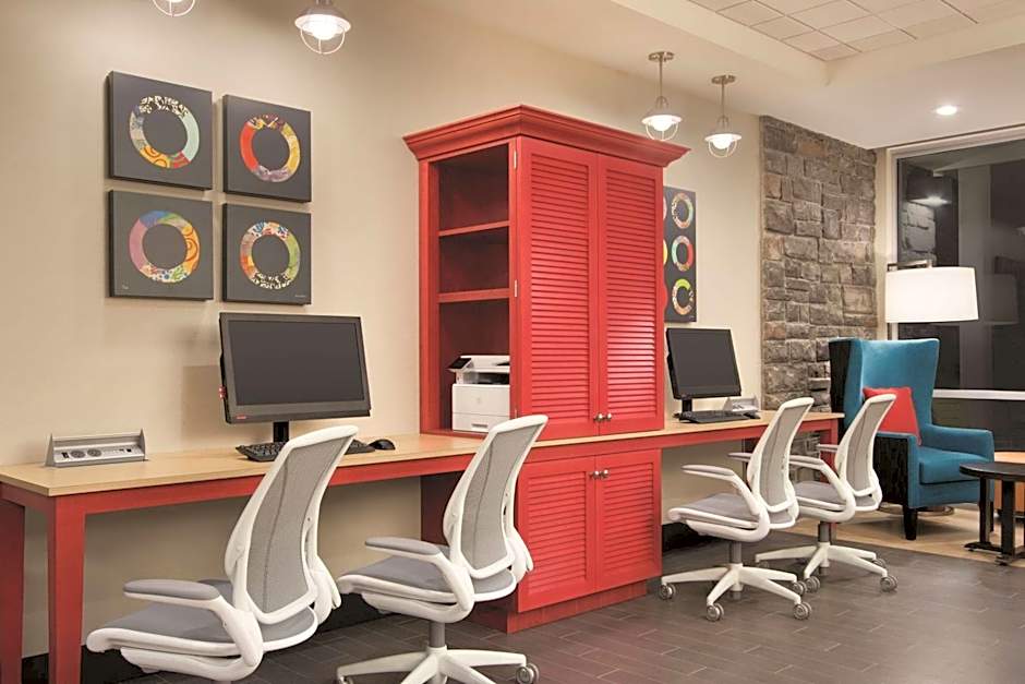 Home2 Suites by Hilton Fort St. John
