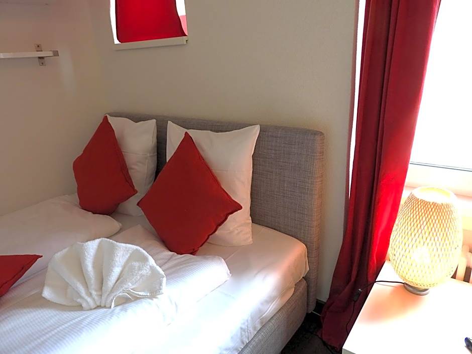 INSIDE Five Hotel
