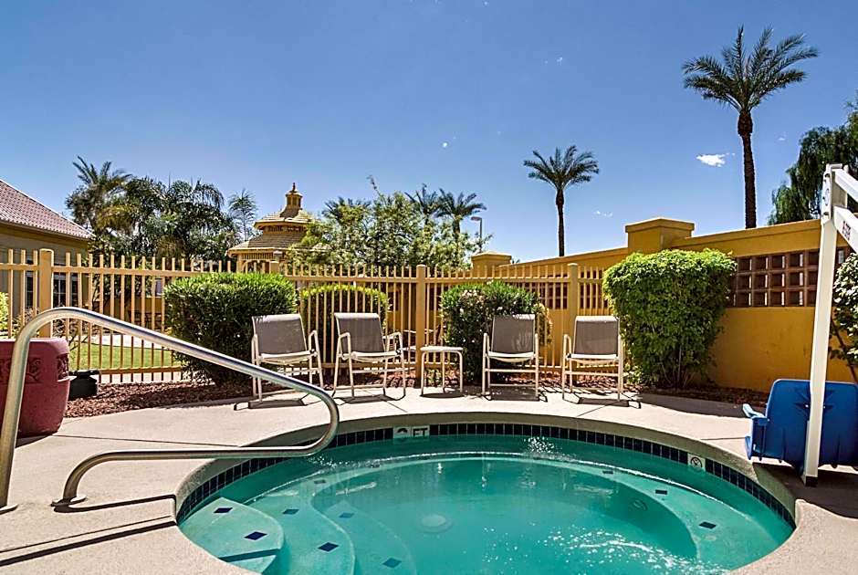 La Quinta Inn & Suites by Wyndham Phoenix Mesa West