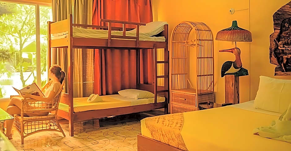 Deep Forest Garden Hotel