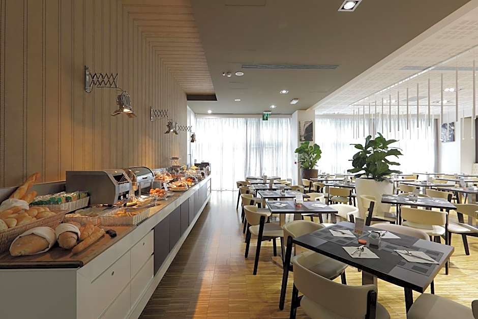 Best Western Premier Chc Airport