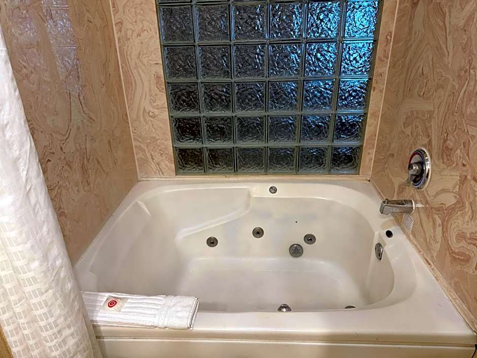 Wingate by Wyndham Livonia