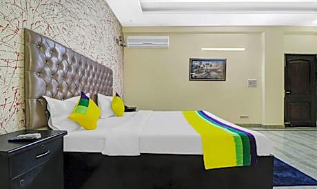 Hotel Sunrise,Noida