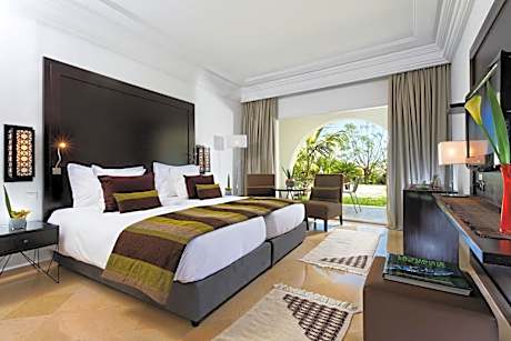 Classic Twin Room with Sea View