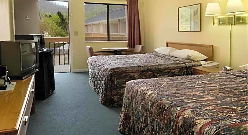 Americas Best Value Inn Canton, NC